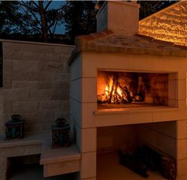 Luxury 6 Bedroom Brac Island Beach Front Villa With Heated Infinity Pool and lift near Sumartin sleeps 12